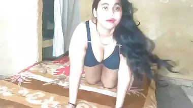 Real amateur couple hardcore fucking at home