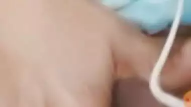 Bangladeshi Bhabhi Boobs and Pussy Exposure