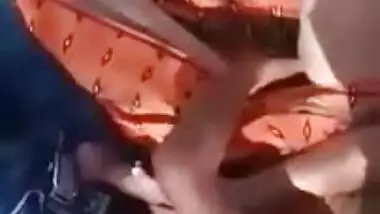 Desi Aunty Having Affair In A Public Park Caught On Secret Camera Recording