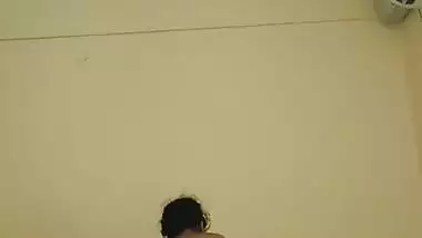 Man enjoys Kerala sex with a big ass milf in the doggy style