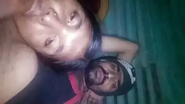 Local desi lady sucking sex rod of BF