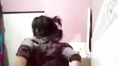 Horny Patna Girlfriend Shows Pussy & Ass To Tease Lover