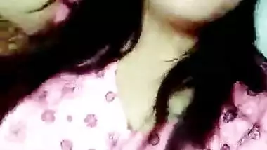 Chubby girl big tit and navel