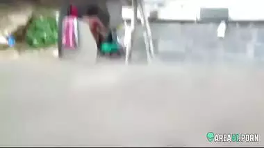 Neighbor on a era caught aunt taking a bath on the outdoor naked