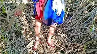 New Indian And Desi Bhabhi In Desi Village Mms Outdoor Sex Hindi Audio