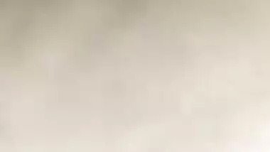 Man films his India girlfriend showing off XXX parts of her sexy body