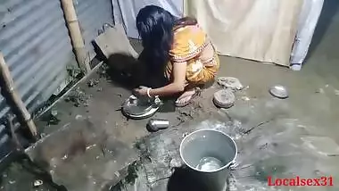 Desi man sees his cute wife and drills her XXX twat from behind