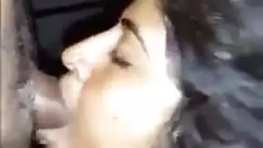 Indian girl’s blowjob for boyfriend