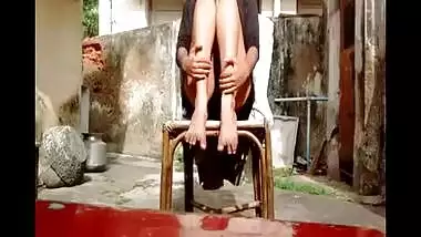 XXX movie com outdoor stripping and seduction video of a slim beauty