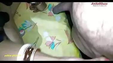 Indian hot bhabi mere chut ki tarap ki Aag bhujhae mery pati ke dost ne aslel sex