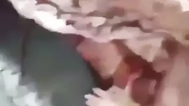 Hard chudai of a curvy babe in the doggy style