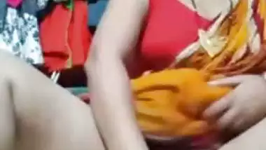 Bhabhi enjoys a video call sex with her perverted Devar