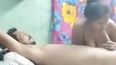 YouTuber couple on Telegram having sex for money