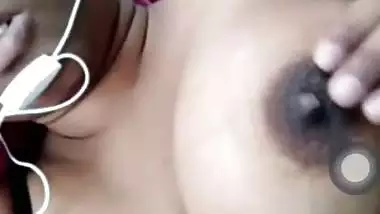 Nude VC of a cheating Indian wife