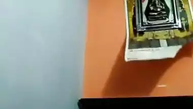 Fingering video of Tamil aunty from south India