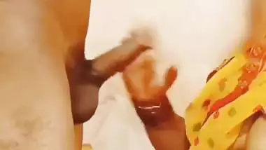 Desi porn MMS of a wife giving a blowjob to her husband