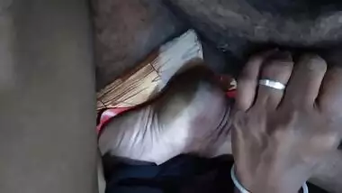 Hindi boss captures on camera XXX chudai with naive Desi secretary