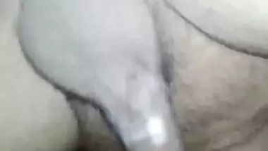 Indian bhabhi while massaging in desi style by her Bf