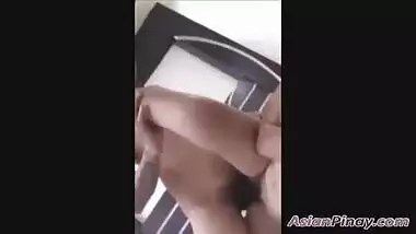 Hindi mapigilang magtirahan ng magjowa sa sala - AsianPinay