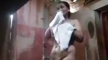 Horny Tamil Village Wife Makes Nude Bath Clip For Hubby